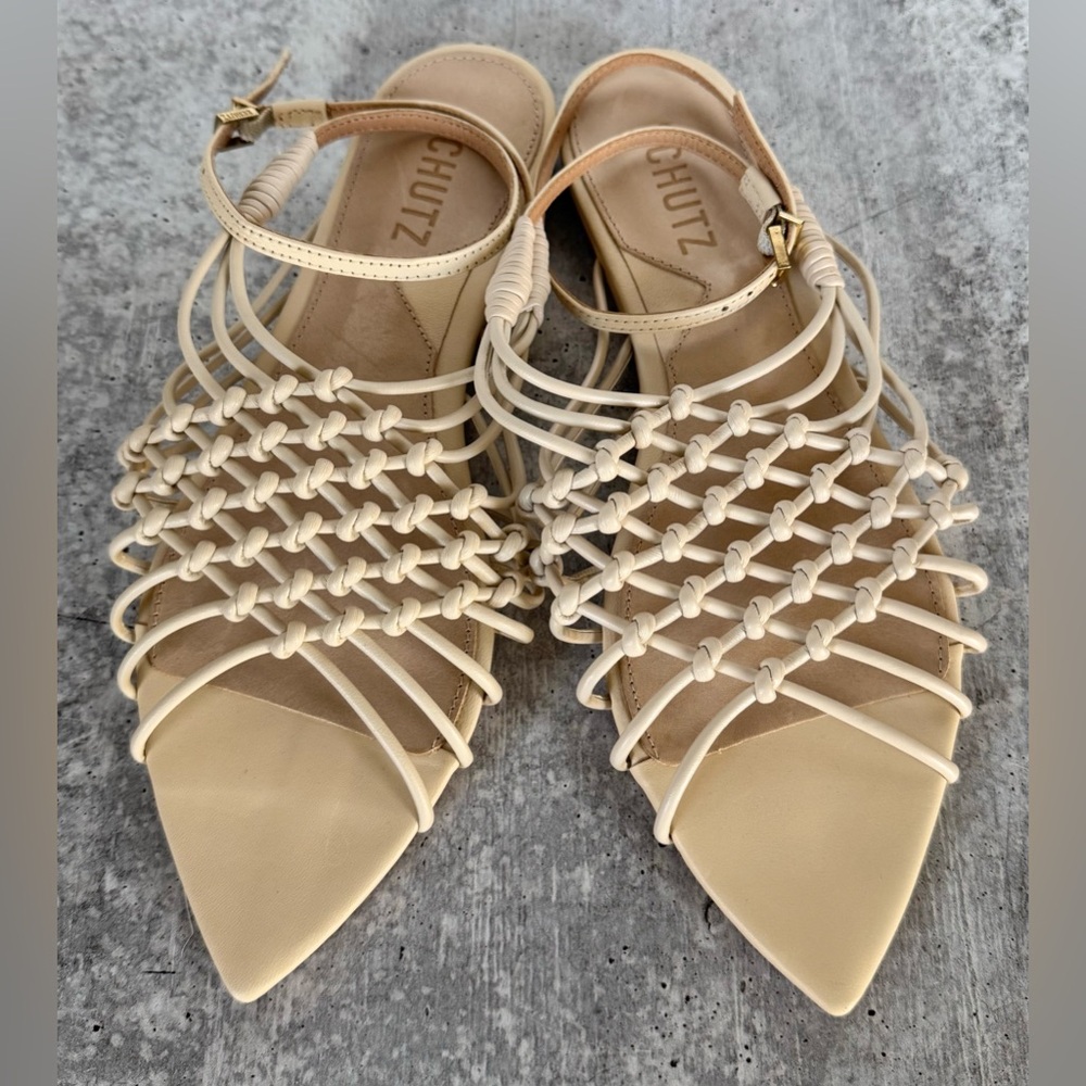 Schutz Tinah Cream Off White Woven Flat Sandals 7.5